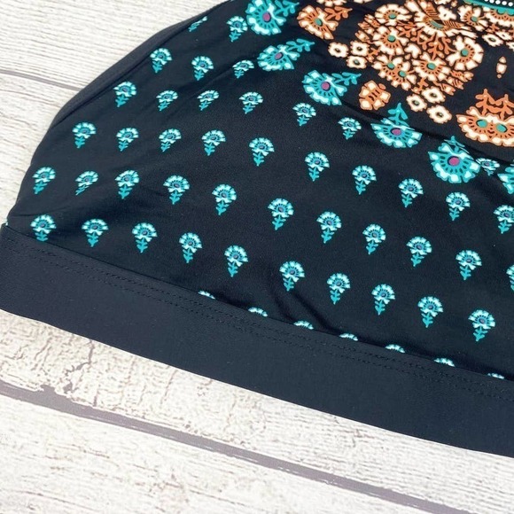 NEW SKYE Mercedes Halter Tankini Bikini Top Lg - Picture 3 of 6